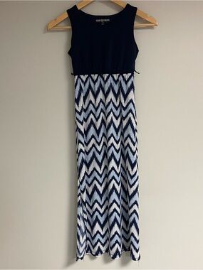Three Hearts Navy Bodice Chevron Maxi Dress